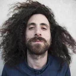 Gio Evan, l’eclettico Un poeta indie con più di 1.000.000 as