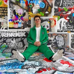 JISBAR presenta Timeless Icons